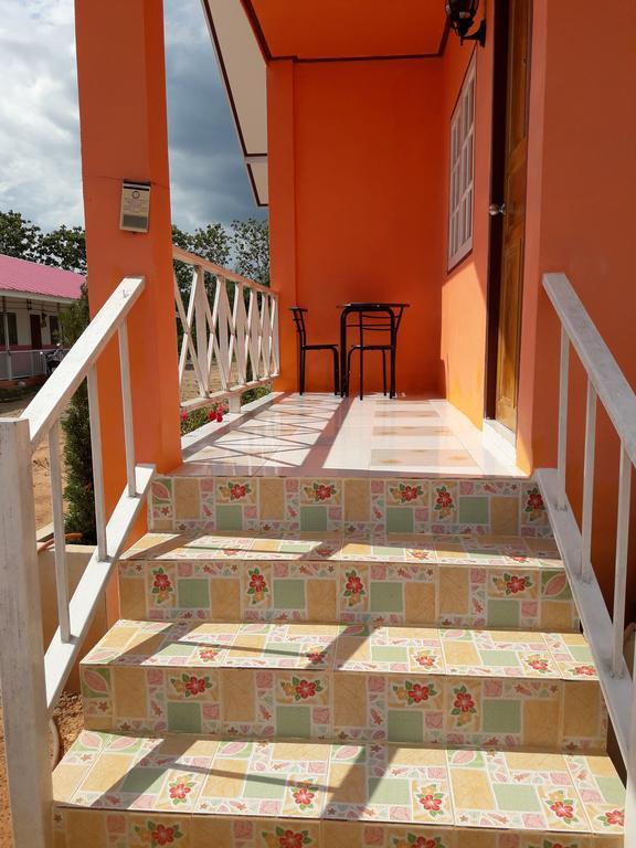 Chanakarn Guesthouse Sangkhla Buri Exterior photo