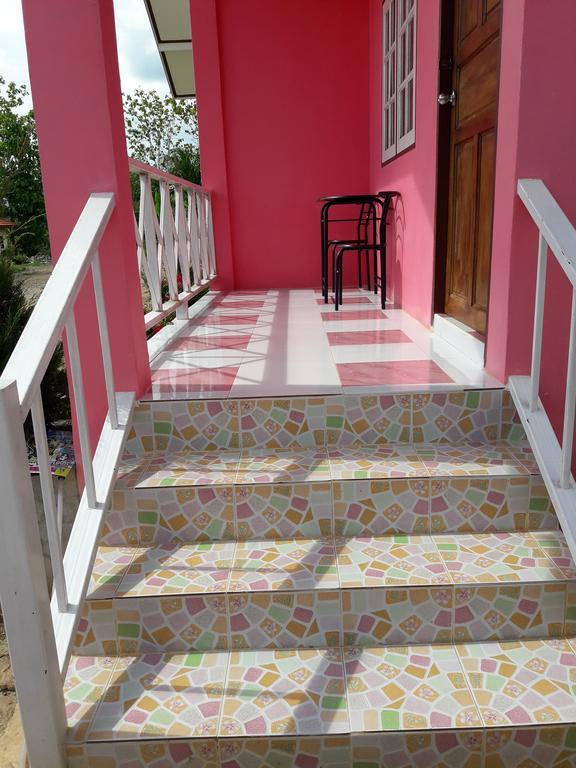 Chanakarn Guesthouse Sangkhla Buri Exterior photo
